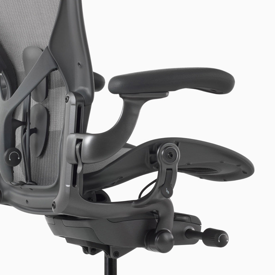 Aeron - B size