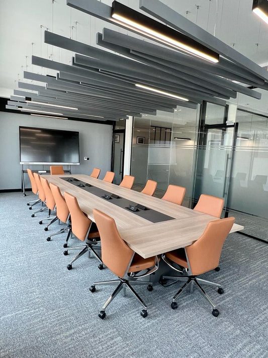 شركة جي دي سي - الشرق الأوسط، وهي شركة تابعة لصندوق الاستثمارات العامة السعودي 11