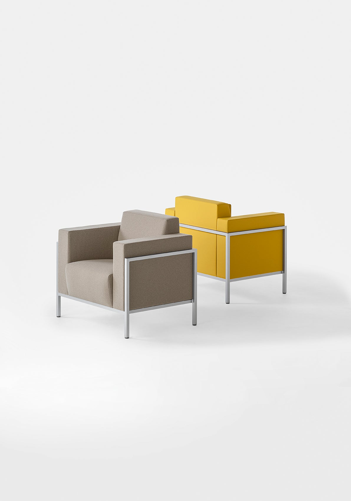 Kursal sofa by Kastel Italy – refined lounge seating with soft curves, compact form, and modern upholstery – ideal for reception areas, executive lounges, and waiting zones – available from Atelier 21 KSA, Top Interior Designer, Furniture Supplier, and Fit-out Company in Saudi Arabia and Riyadh.
أريكة Kursal من كاستل إيطاليا – تصميم راقٍ بخطوط ناعمة وتنجيد عصري وحجم مدمج – مثالية لصالات الانتظار وكبار الزوار – مقدمة من مفن الرسام، أفضل مصمم داخلي، ومورد أثاث، وشركة تنفيذ تشطيبات في السعودية والرياض.