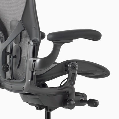 Aeron - B size